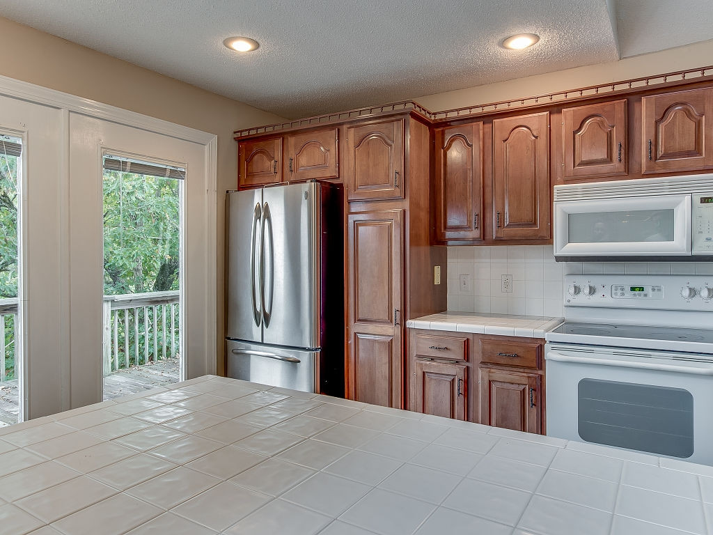 394 Buttermilk Road Johnson City, TN 37615 - Photo 13 of 35 Photo 13