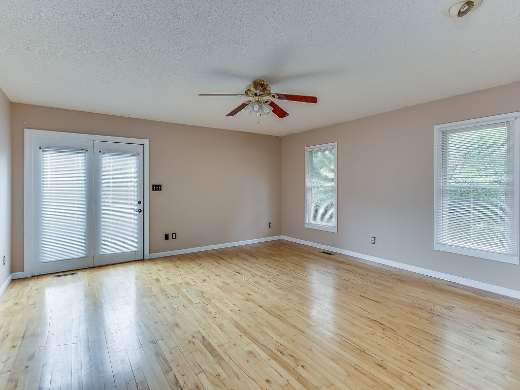 394 Buttermilk Road Johnson City, TN 37615 - Photo 14 of 35 Photo 14