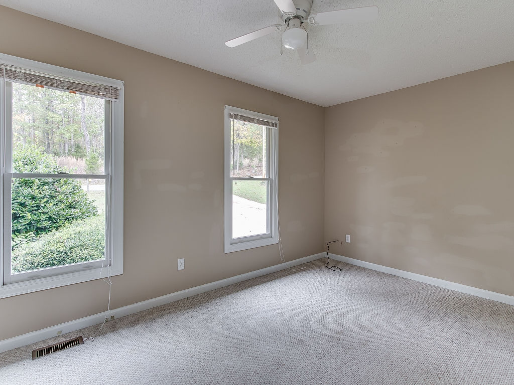394 Buttermilk Road Johnson City, TN 37615 - Photo 17 of 35 Photo 17