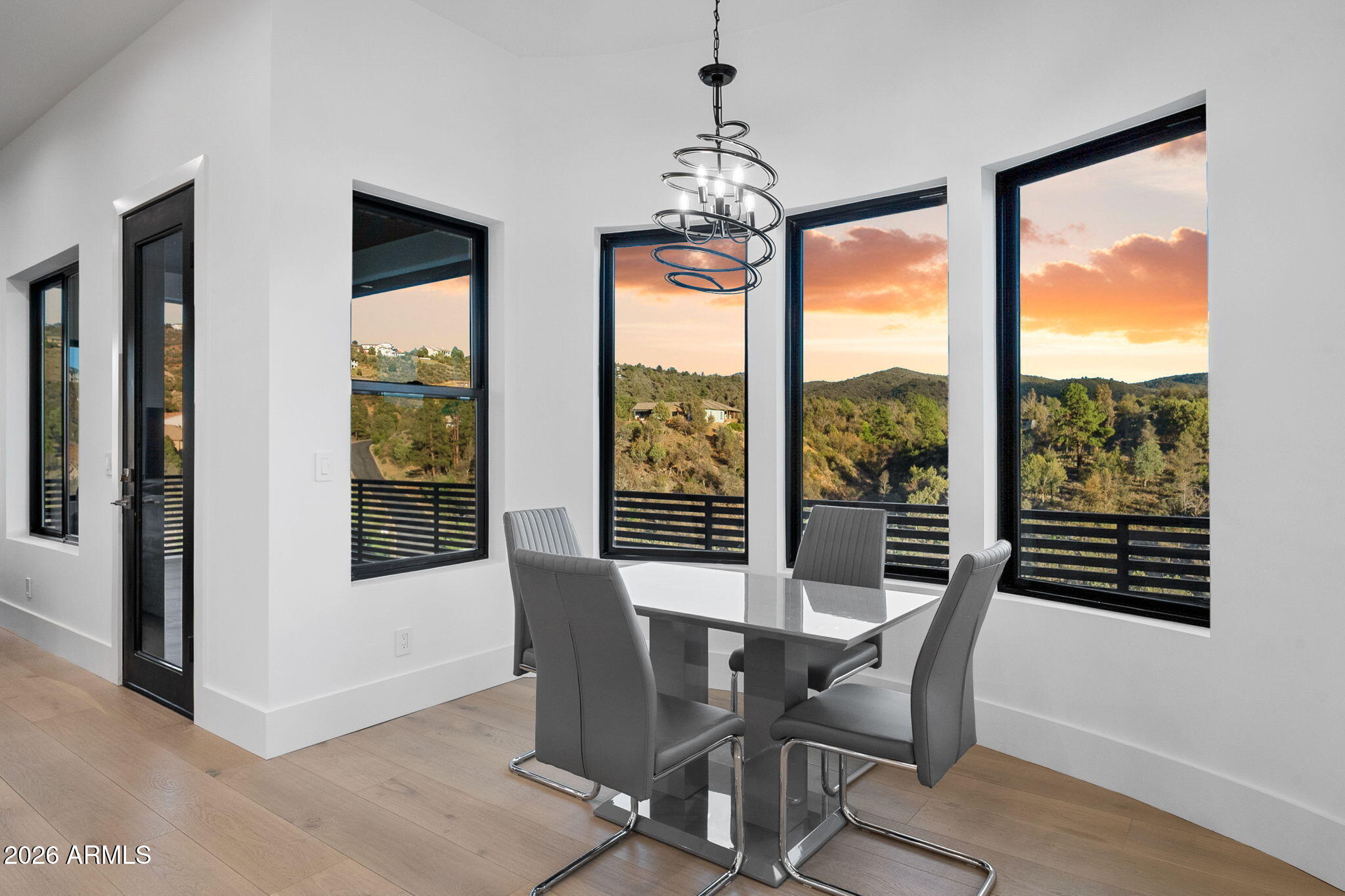 300 Lynx Creek Road Prescott, AZ 86303 - Photo 17 of 109 15-Breakfast Nook