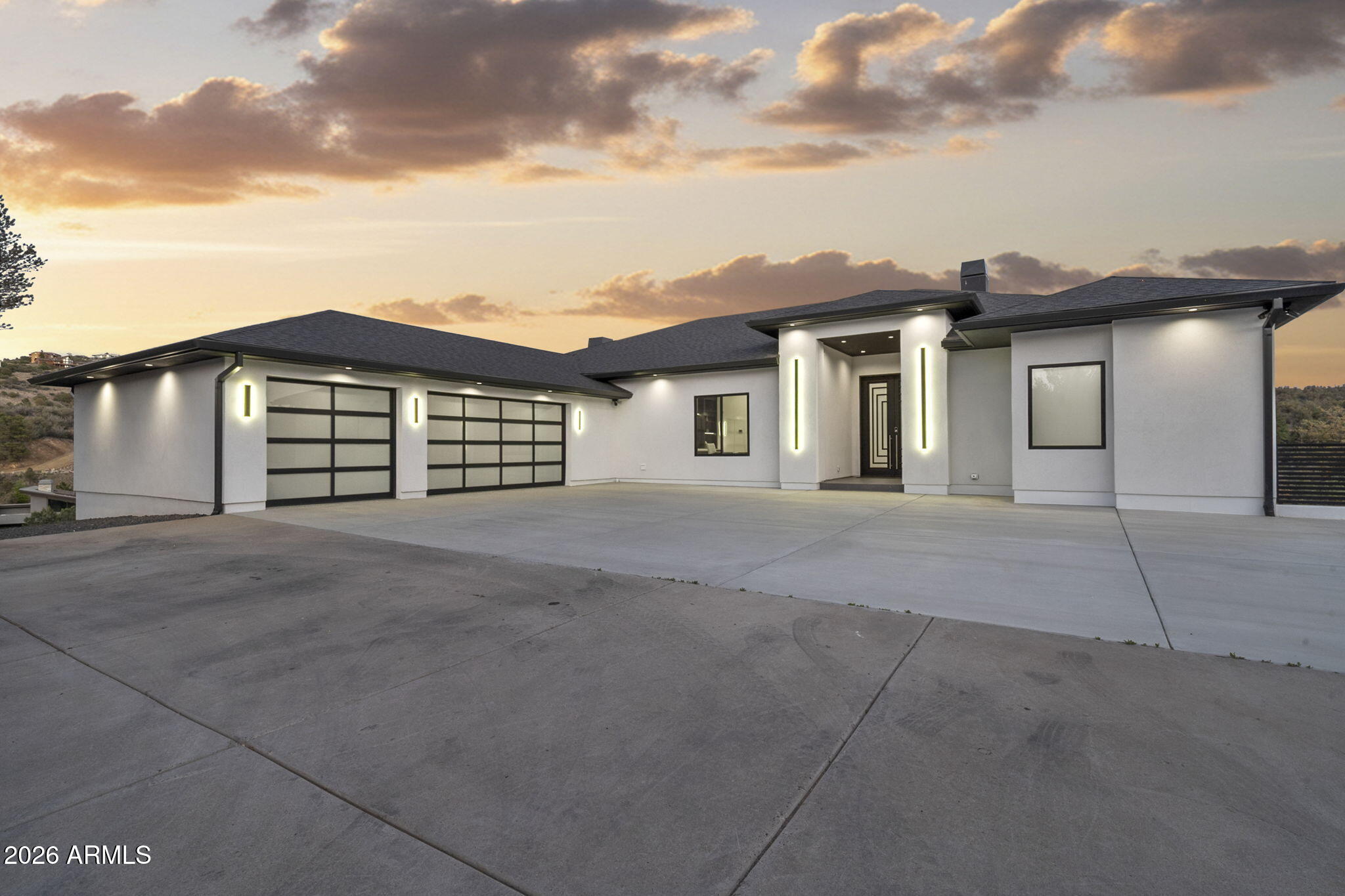 300 Lynx Creek Road Prescott, AZ 86303 - Photo 3 of 109 1-Welcome Home (2)