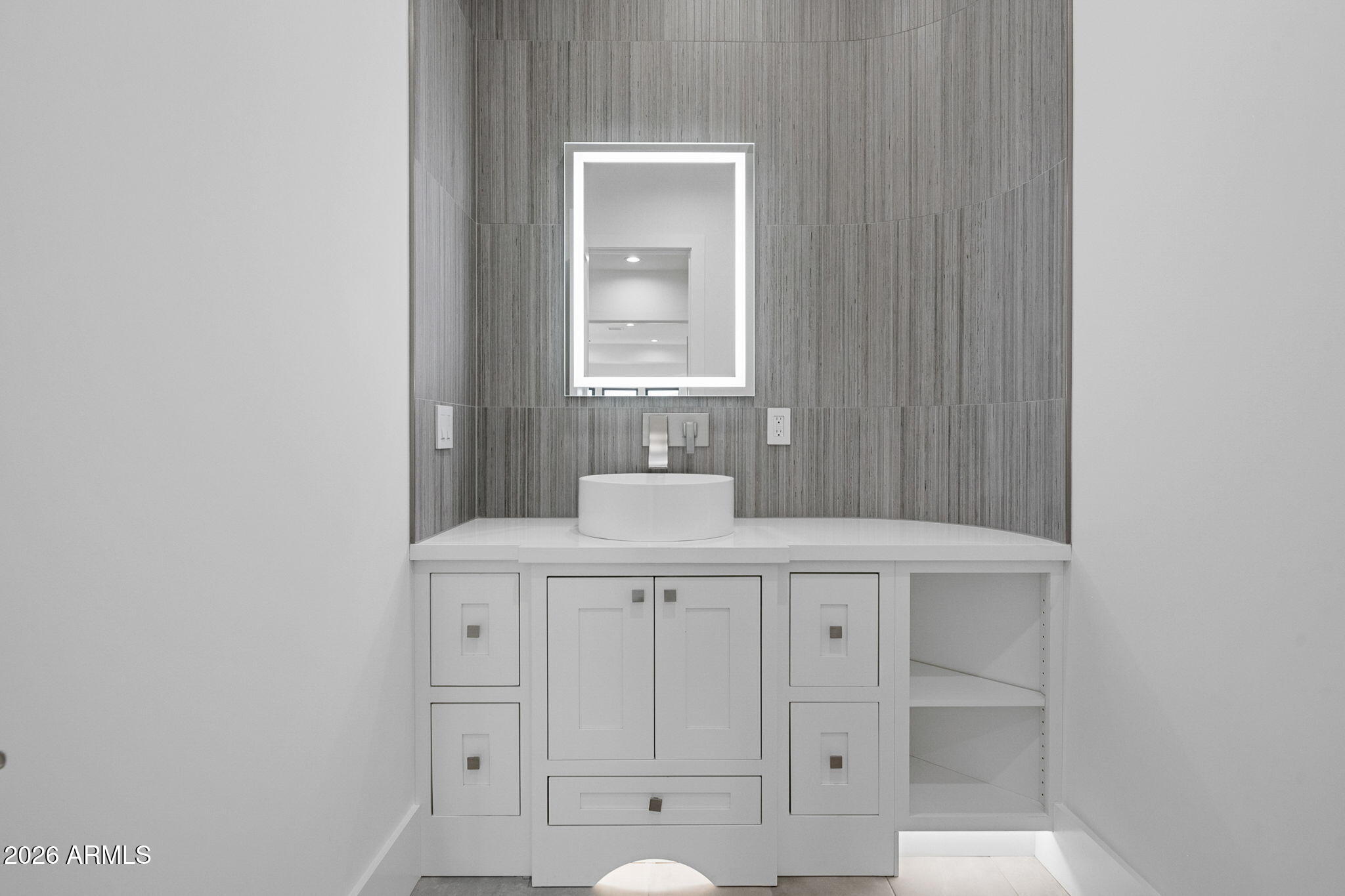 300 Lynx Creek Road Prescott, AZ 86303 - Photo 51 of 109 48-Powder Room