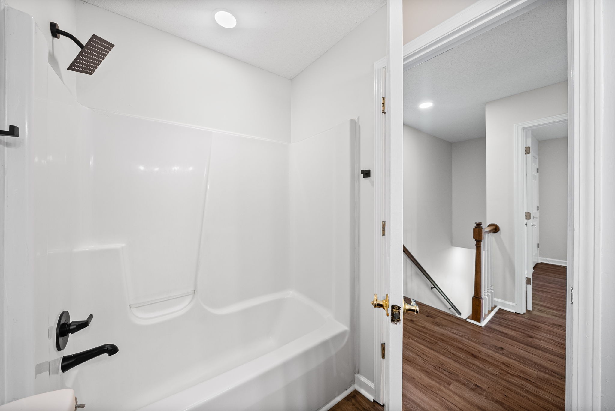 1706 Hazelwood Road Clarksville, TN 37042 - Photo 24 of 31 a bathroom with a bathtub and a shower