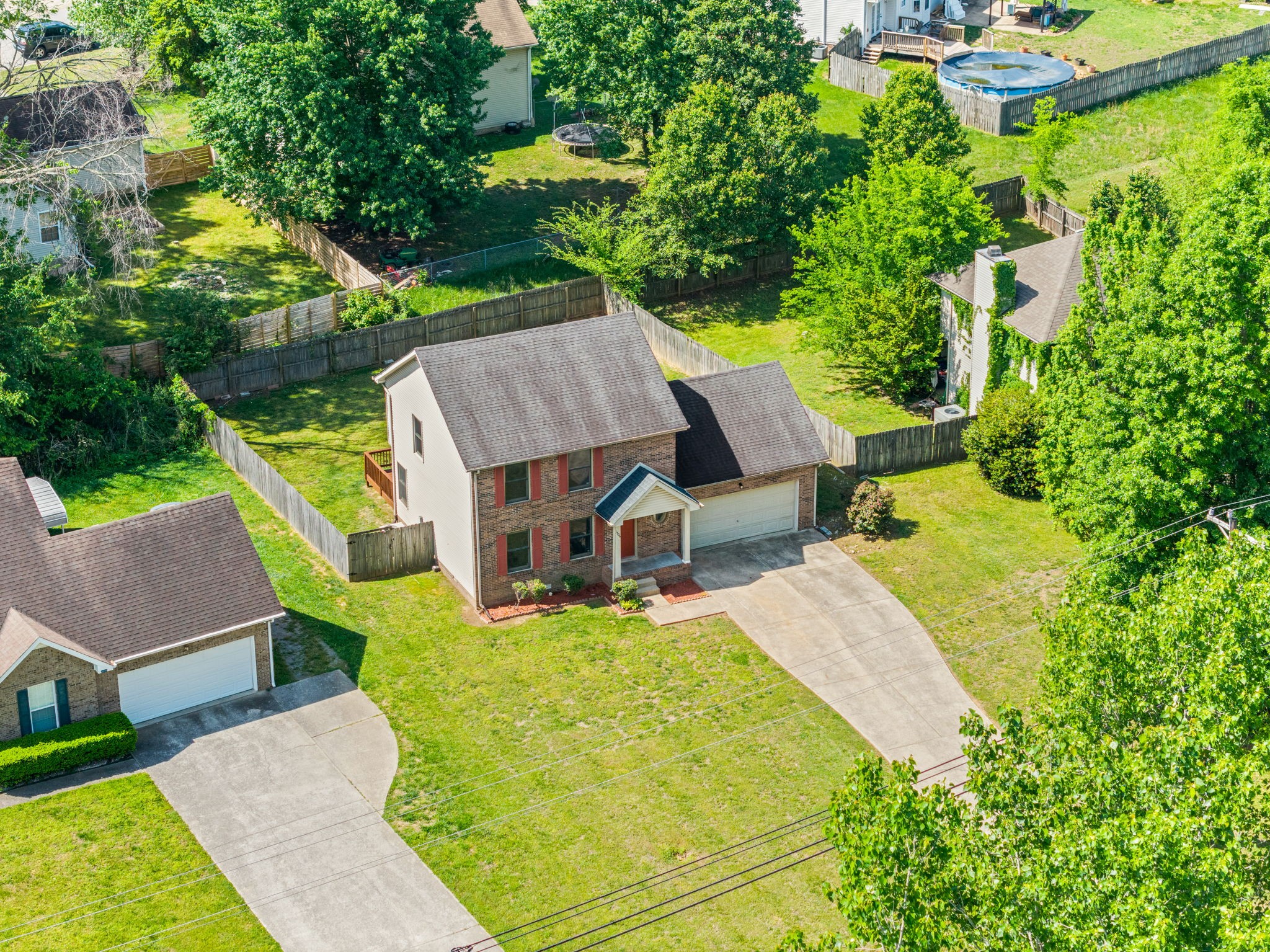 1706 Hazelwood Road Clarksville, TN 37042 - Photo 29 of 31 an aerial view of a house with swimming pool garden and patio
