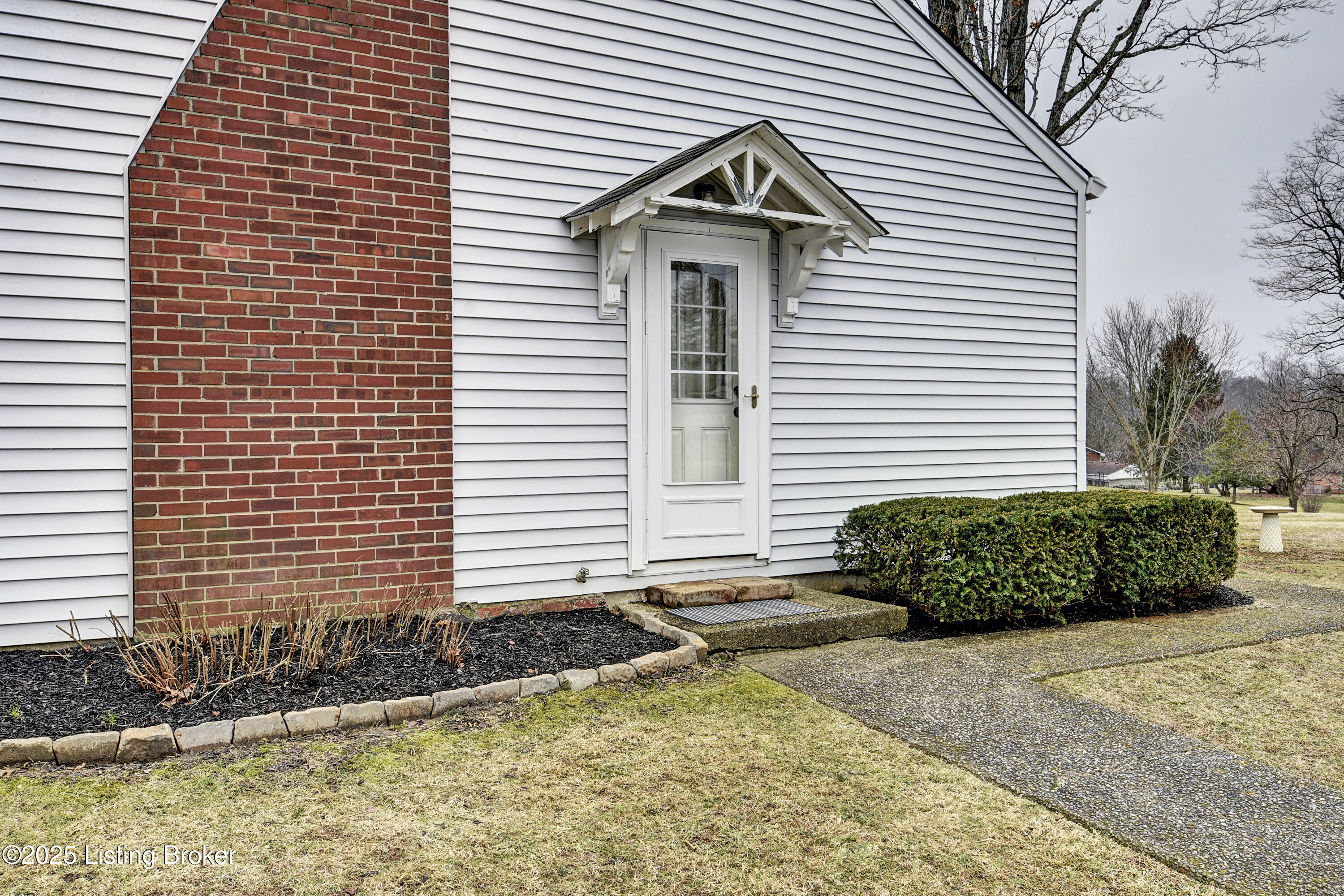 7404 Kavanaugh Road Crestwood, KY 40014 - Photo 23 of 28 _DSC2628_29_30_31_32