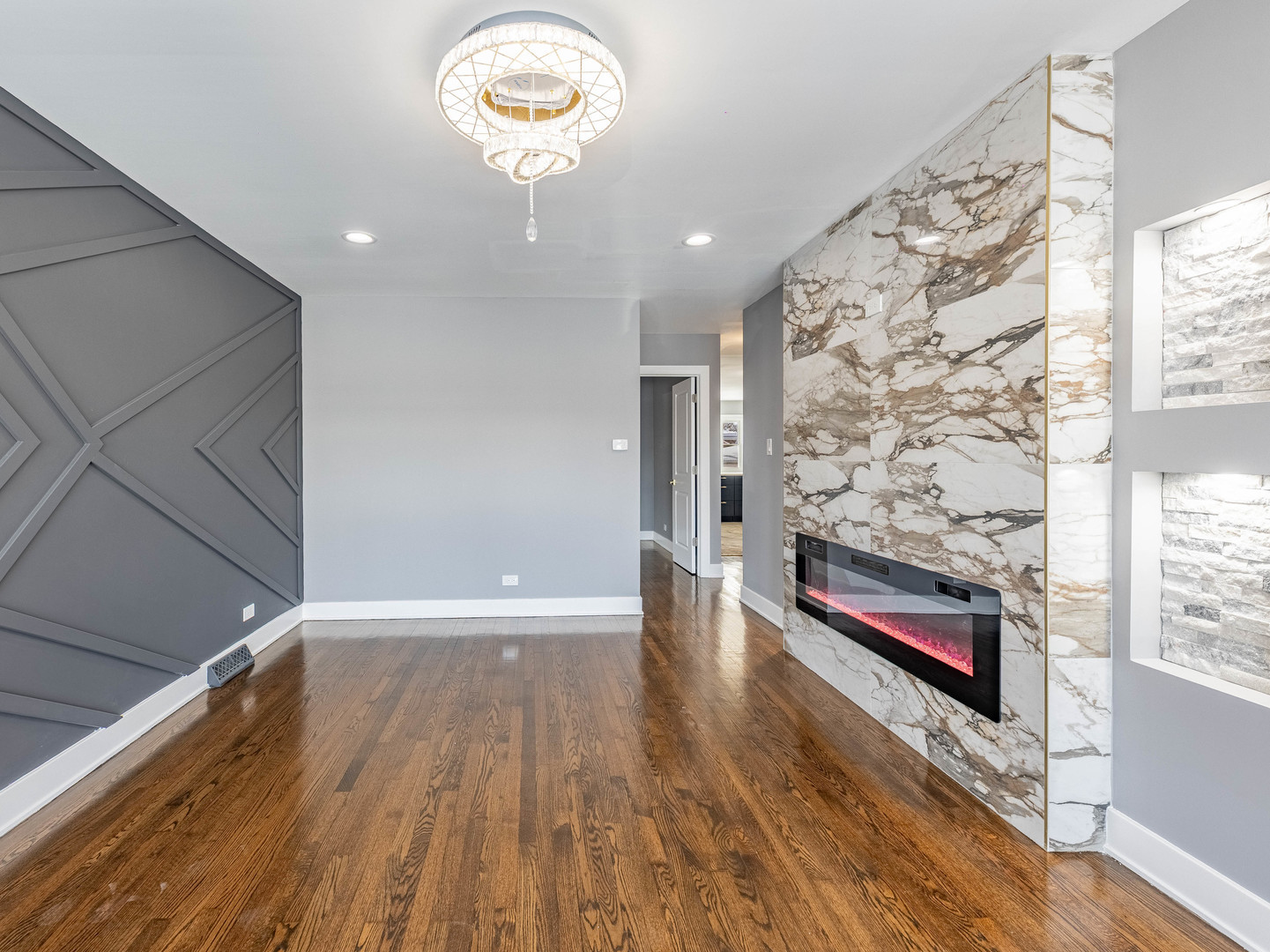 3053 West 77th Street Chicago, IL 60652 - Photo 2 of 23