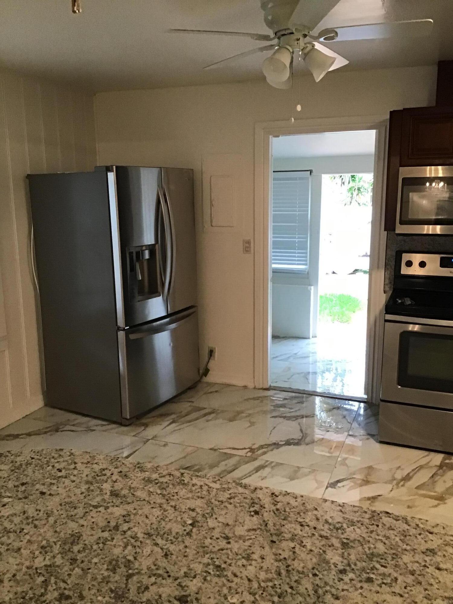 619 Southwest 10th Street Delray Beach, FL 33444 - Photo 40 of 88 4C9FE732-553D-4BFD-B43E-0C4AB2B48D29
