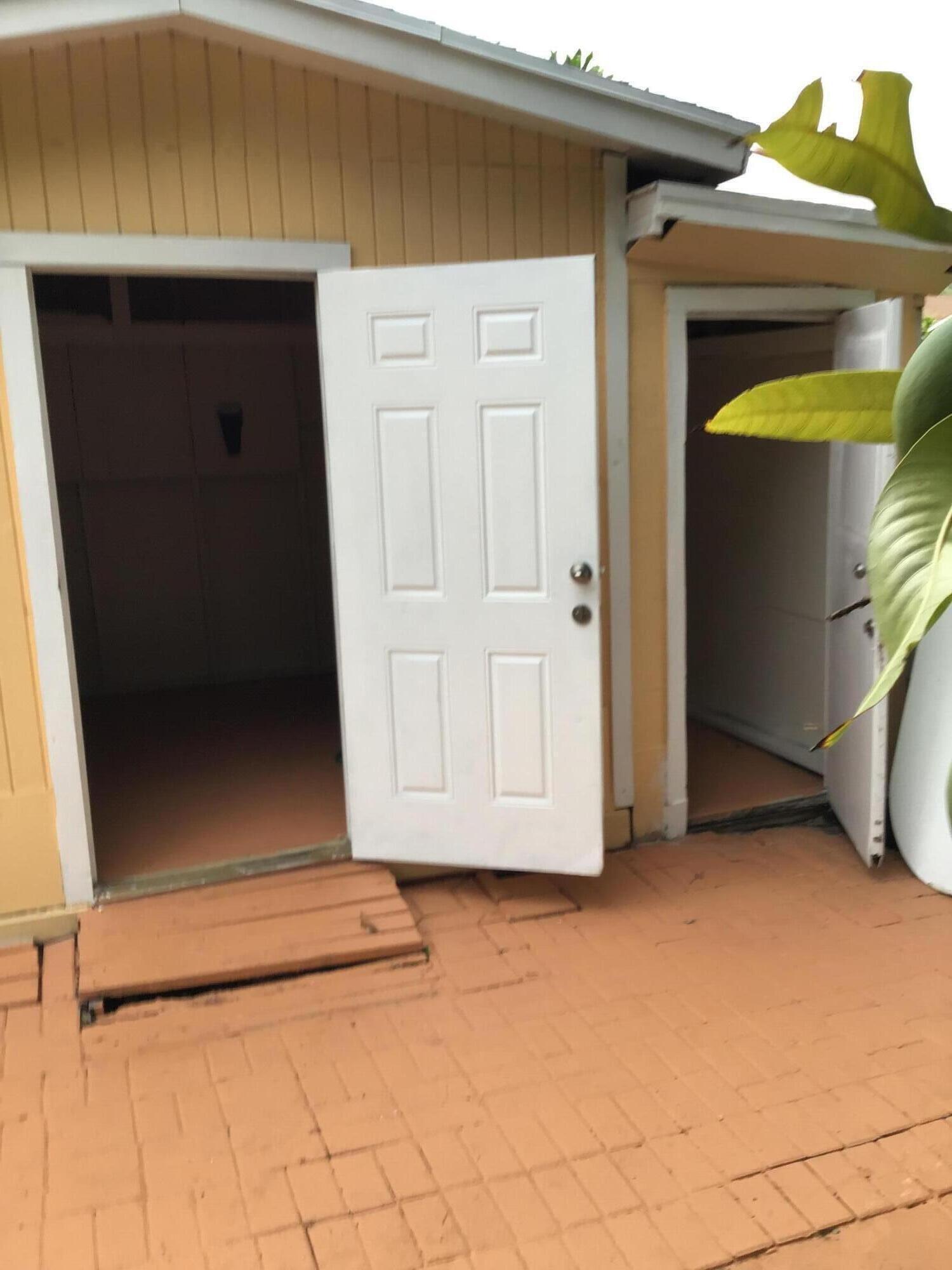 619 Southwest 10th Street Delray Beach, FL 33444 - Photo 60 of 88 5FDAB499-6D92-46AF-9424-533B10C3CB67