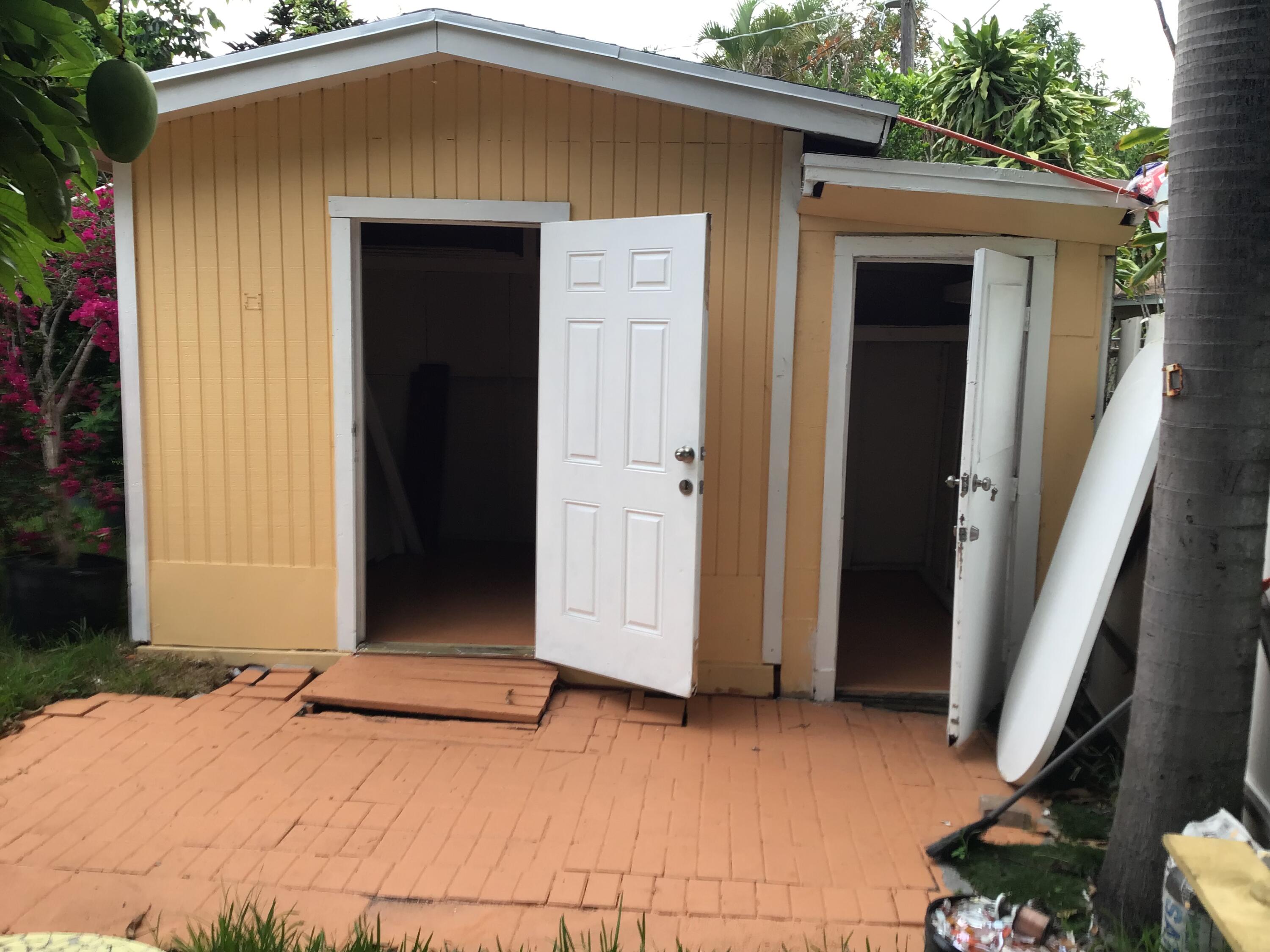 619 Southwest 10th Street Delray Beach, FL 33444 - Photo 62 of 88 78C554E0-13CA-40E8-BB63-910005591F9A
