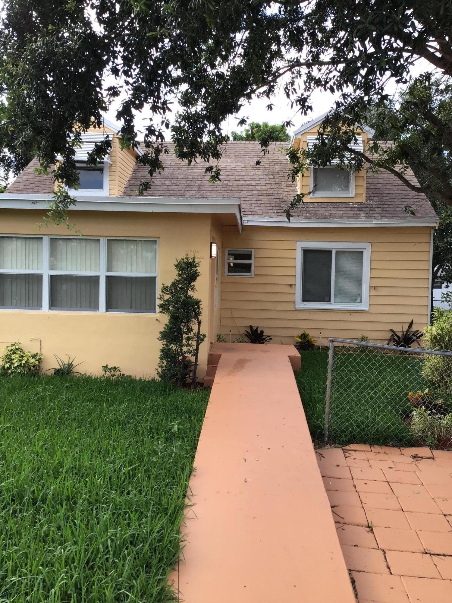 619 Southwest 10th Street Delray Beach, FL 33444 - Photo 65 of 88 47EF8EDE-6382-4B6E-B2E1-24F7A514BBD1