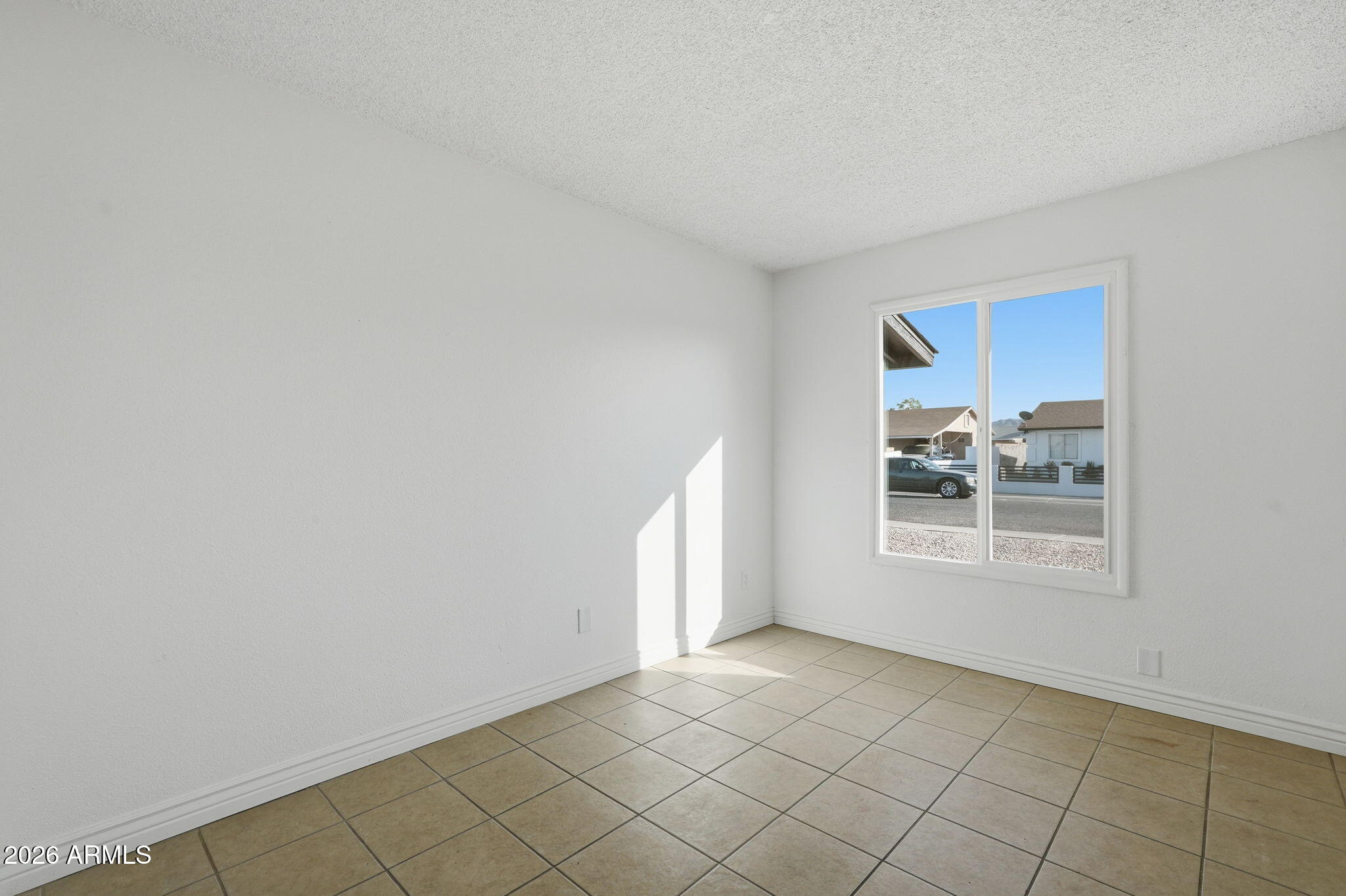 2012 West Romley Road Phoenix, AZ 85041 - Photo 25 of 37 Bedroom 3