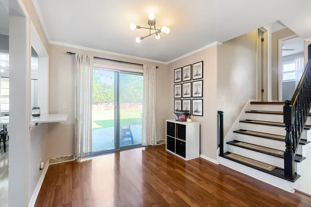 $349,990 | 324 Alma Terrace, Cary, IL 60013