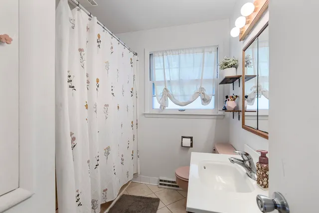 $349,990 | 324 Alma Terrace, Cary, IL 60013