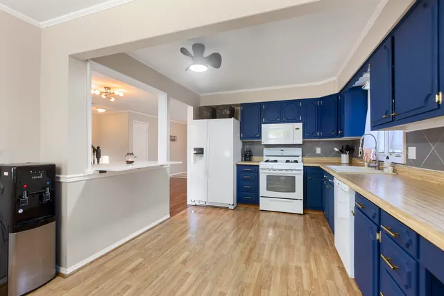 $349,990 | 324 Alma Terrace, Cary, IL 60013