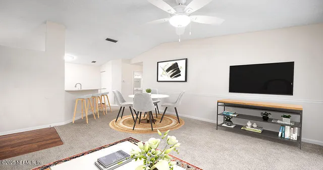 $1,275 | 2768 Jimmy Buffett Mem Highway, Unit 1704, Jacksonville, FL 32233