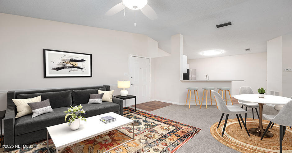 2768 Jimmy Buffett Mem Highway, Unit 1704 Jacksonville, FL 32233 - Photo 5 of 25 Living Room