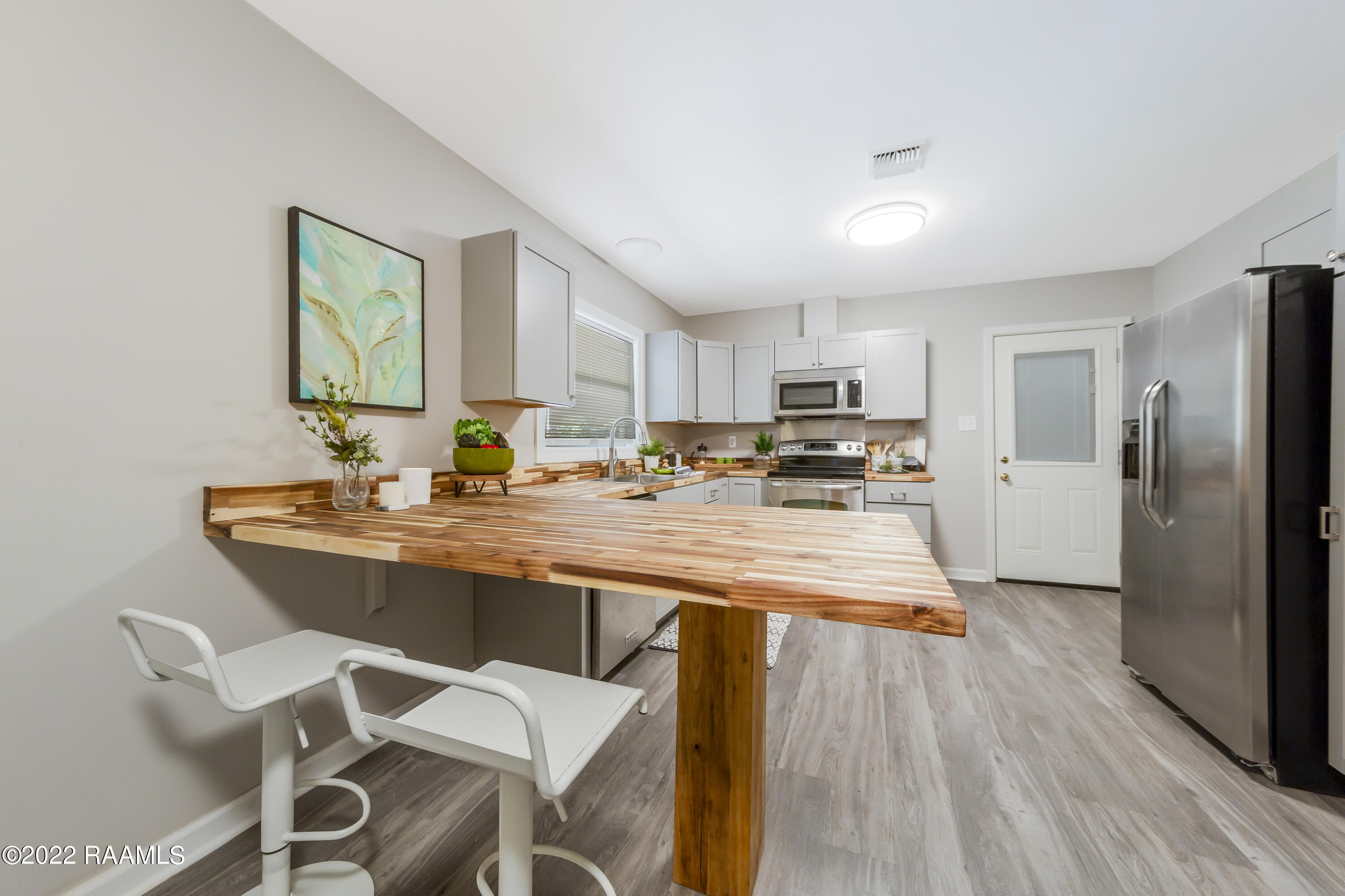 304 Rim Road Lafayette, LA 70507 - Photo 11 of 35 Gallery Image 11