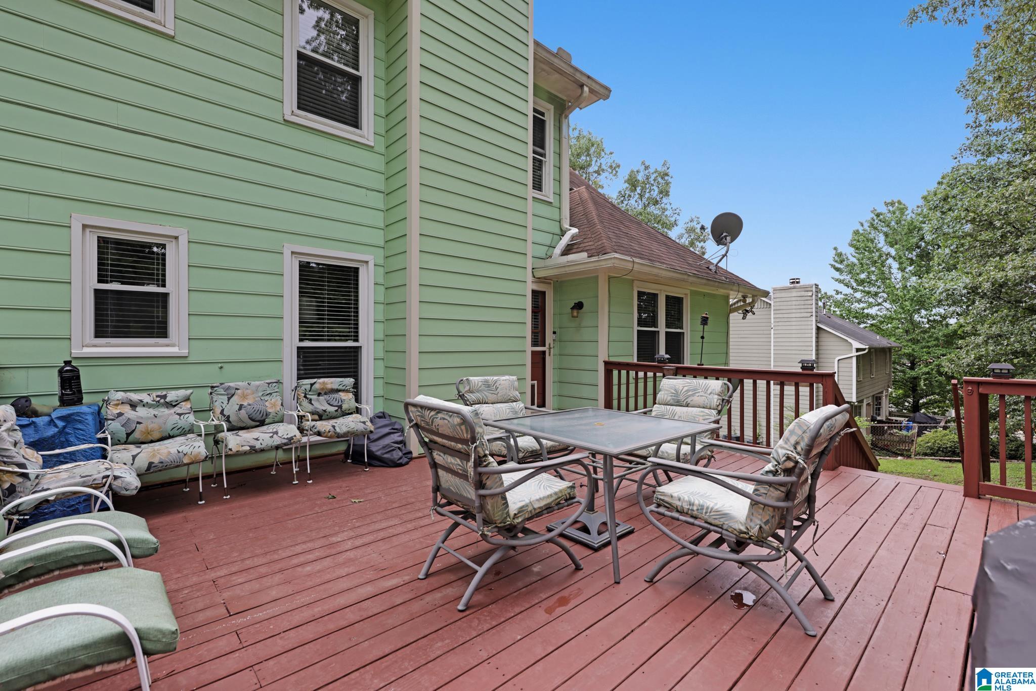 916 Woodbrook Road Birmingham, AL 35215 - Photo 7 of 33