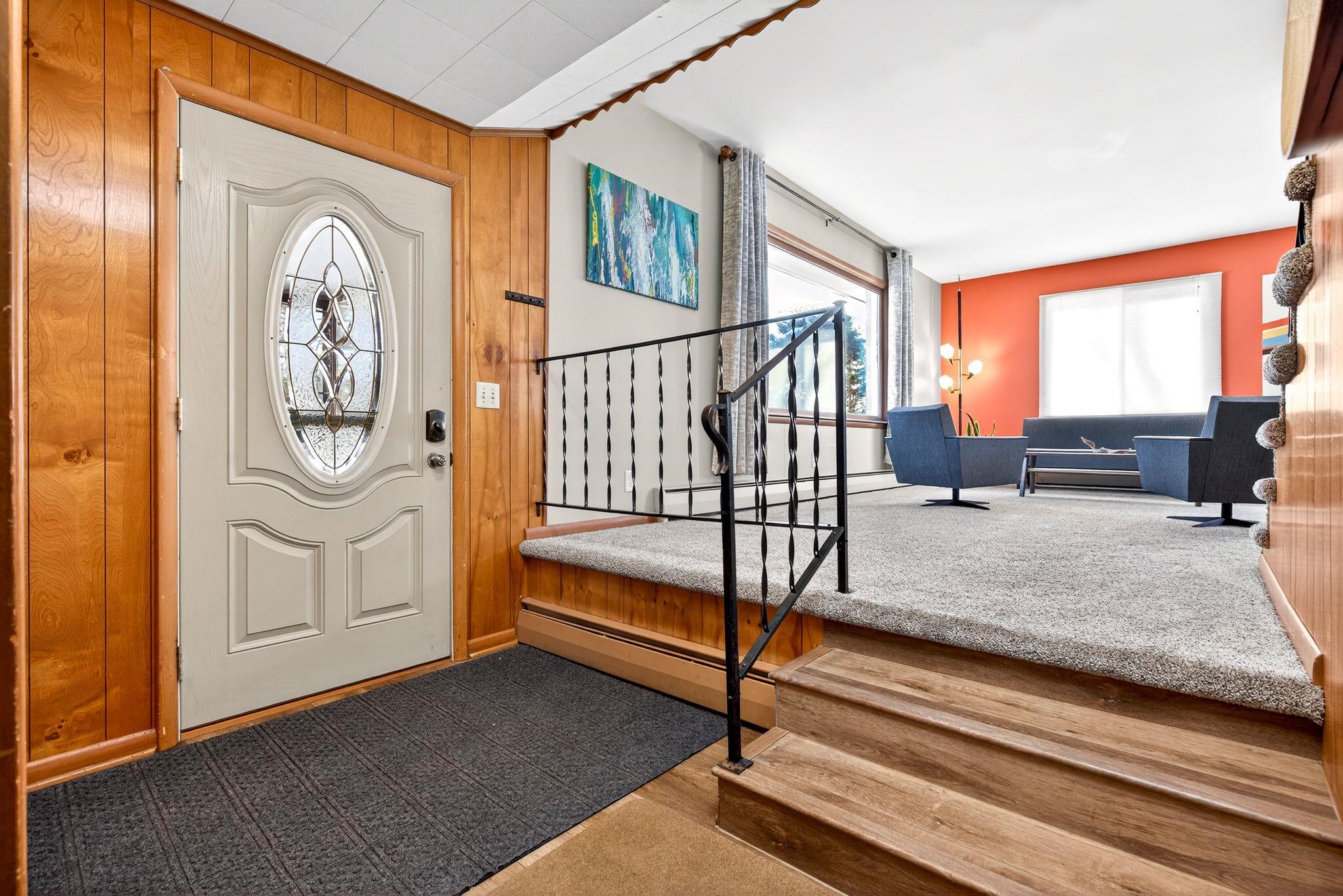 N3807 Boneham Addition Road Marinette, WI 54143 - Photo 6 of 42