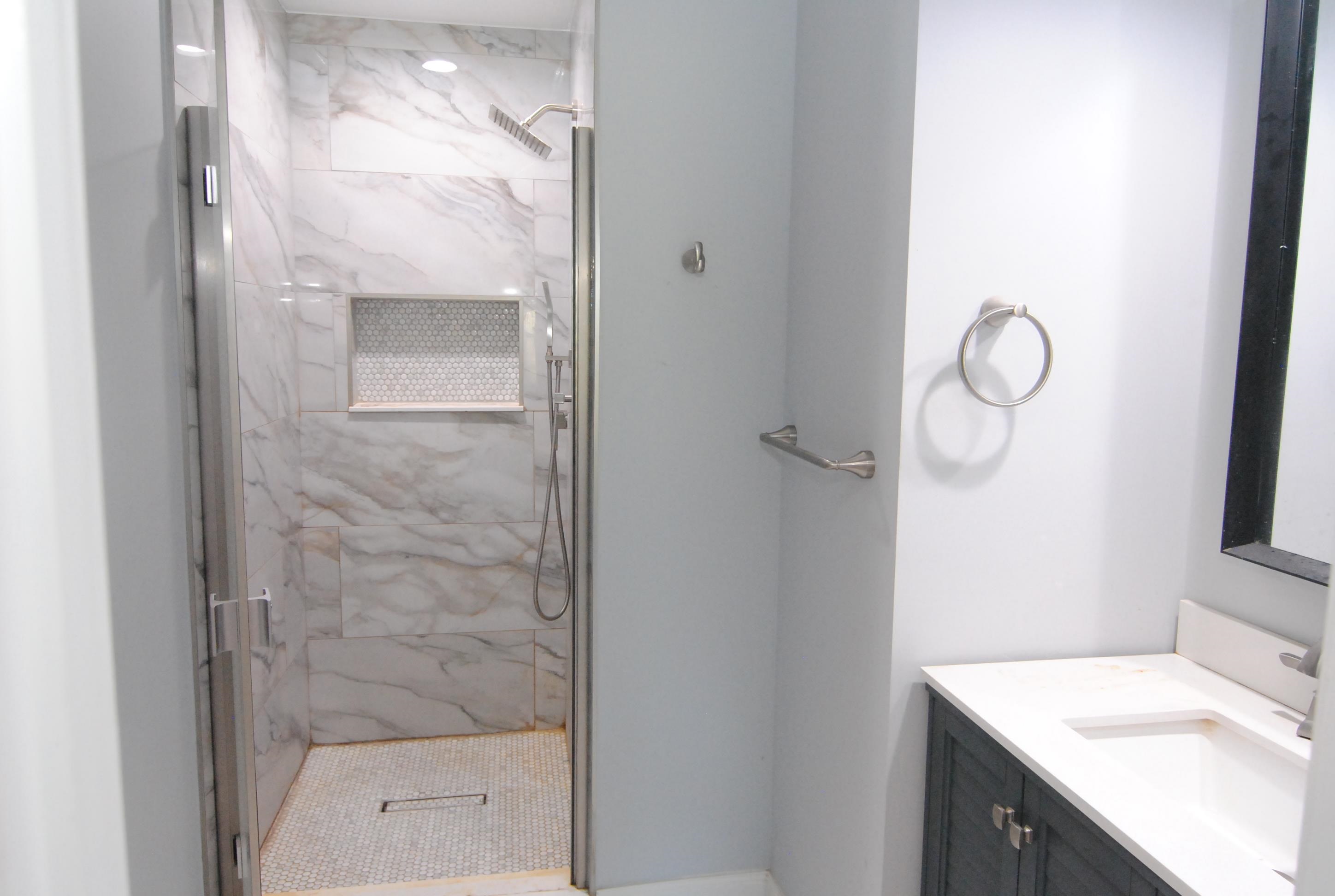 25 Cadogan Way Nashua, NH 03062 - Photo 13 of 22