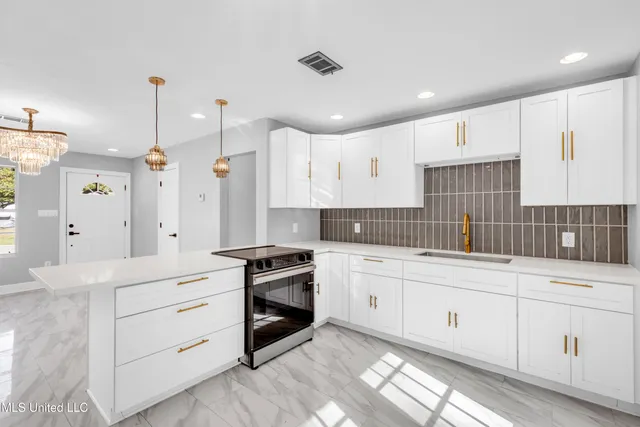 $175,000 | 2019 Pamela Drive, Gautier, MS 39553