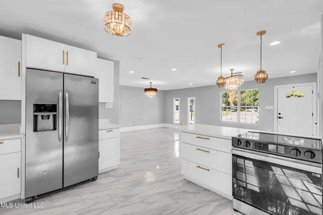 $175,000 | 2019 Pamela Drive, Gautier, MS 39553