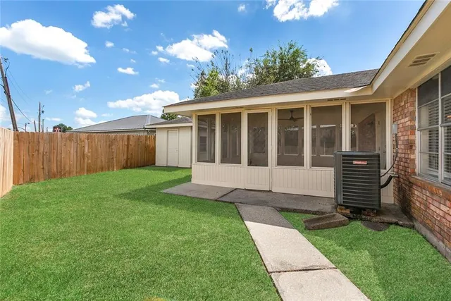 $2,400 | 1506 Flanders Street, New Orleans, LA 70114