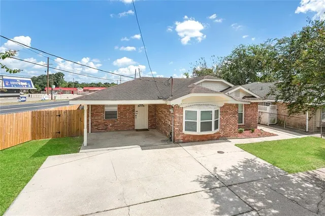 $2,400 | 1506 Flanders Street, New Orleans, LA 70114