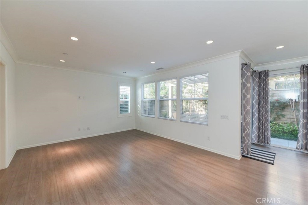 229 Rodeo Irvine, CA 92602 - Photo 17 of 37