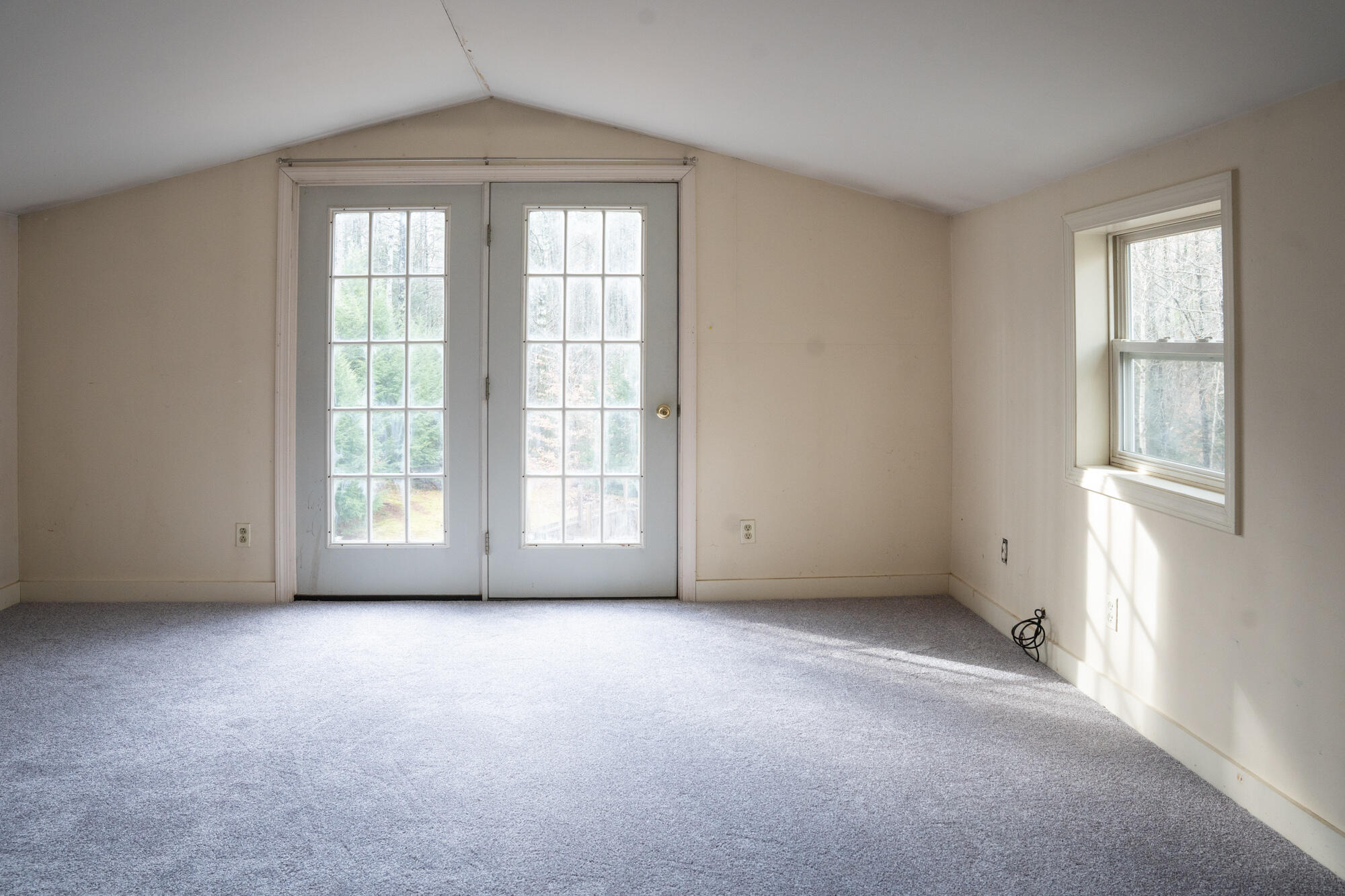 100 Old Thompson Road Buxton, ME 04093 - Photo 9 of 48 Spacious master bedroom