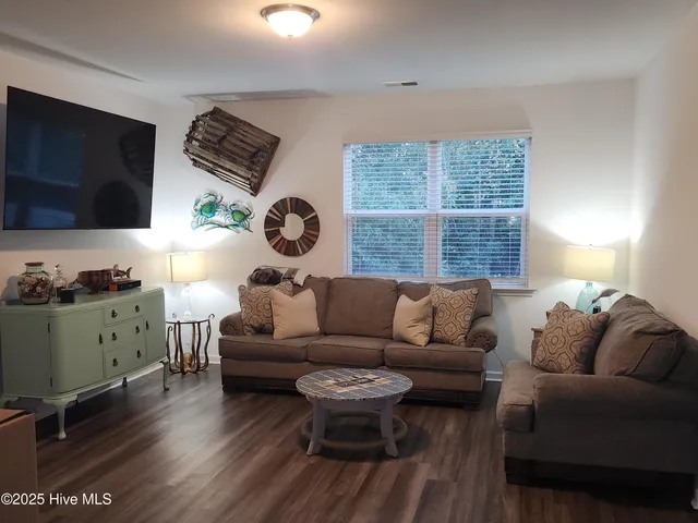 $369,900 | 704 Lenox Drive, Holly Ridge, NC 28445