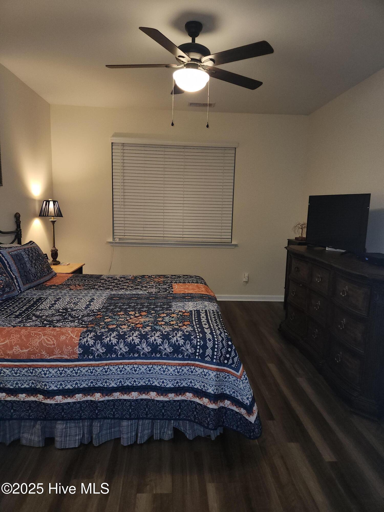 704 Lenox Drive Holly Ridge, NC 28445 - Photo 16 of 45 Owners Suite 2