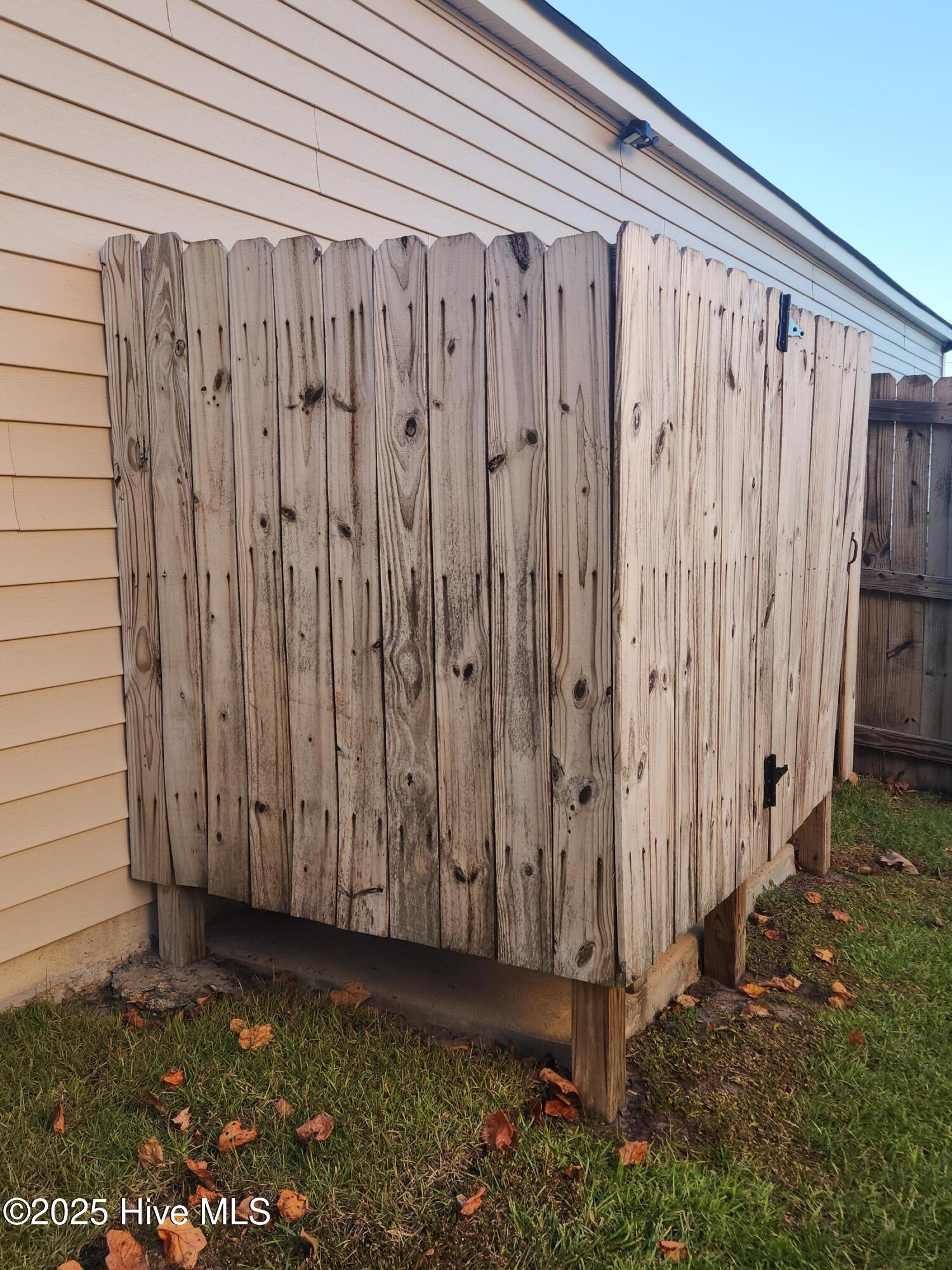 704 Lenox Drive Holly Ridge, NC 28445 - Photo 42 of 45 20251023_174901