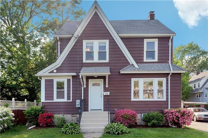 176 Culloden Road Stamford, CT 06902 - Photo 1 of 1 a front view of a house with garden