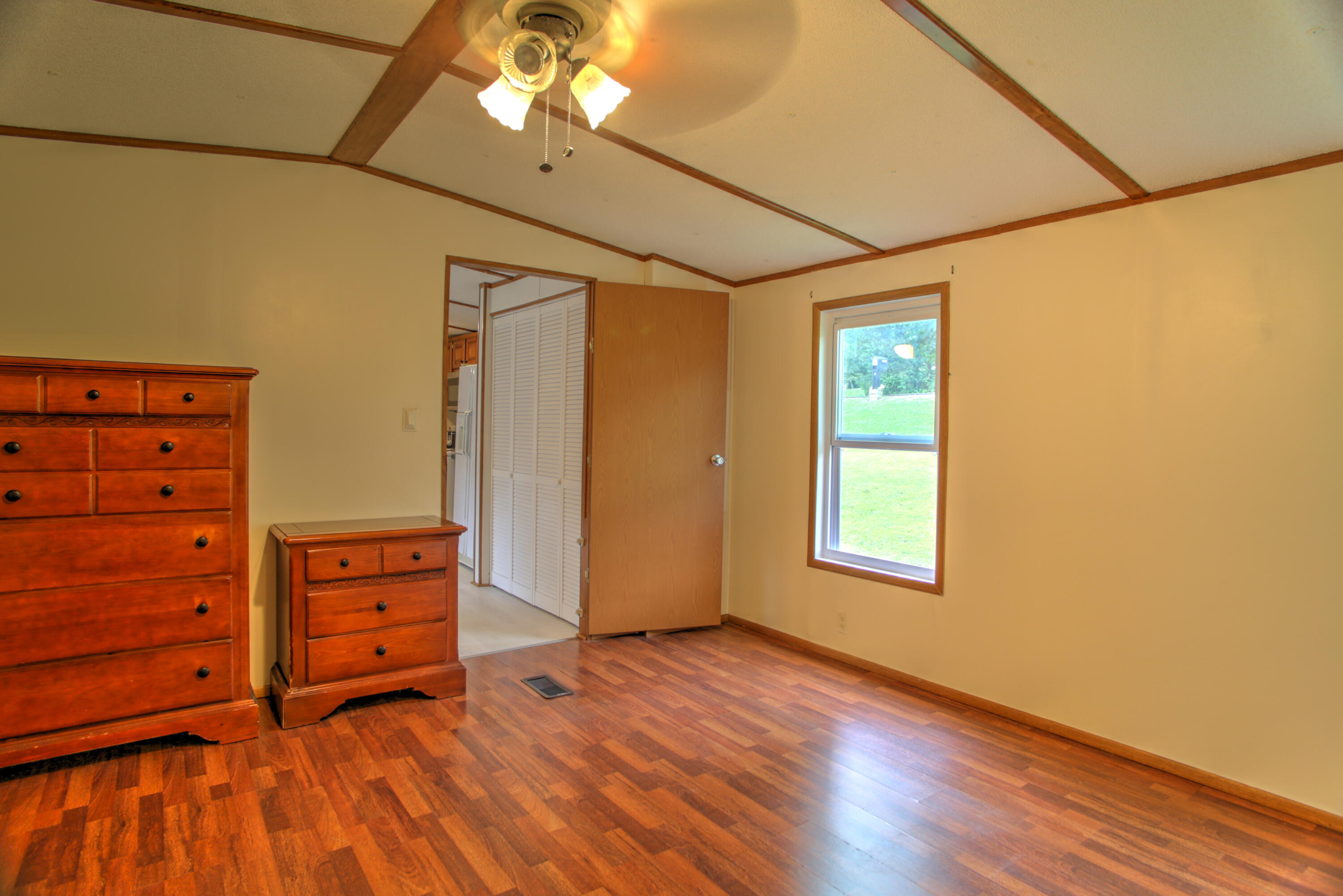 10906 Dolly Pond Road Ooltewah, TN 37363 - Photo 11 of 21 IMG_0046_7_8Interior 3