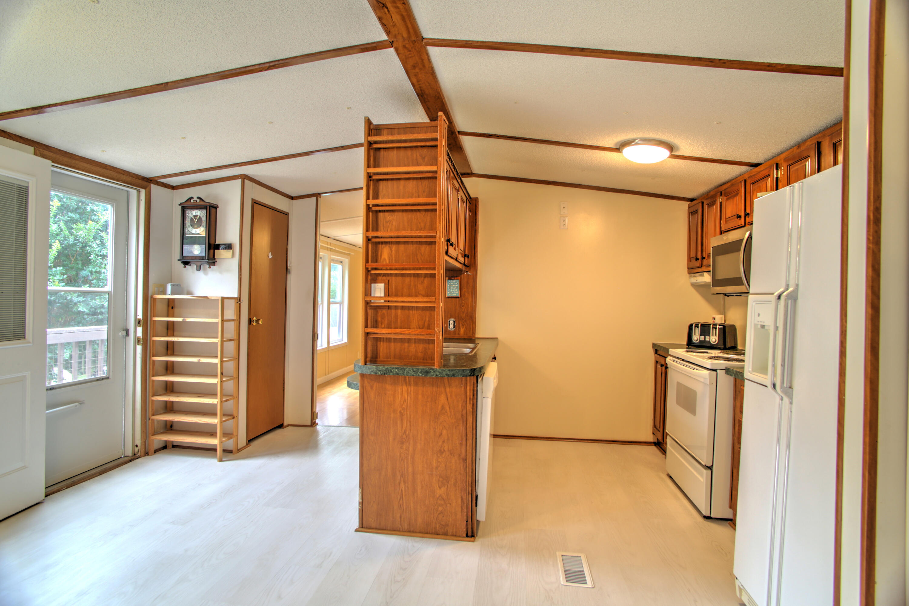 10906 Dolly Pond Road Ooltewah, TN 37363 - Photo 13 of 21 IMG_0052_3_4Interior 3