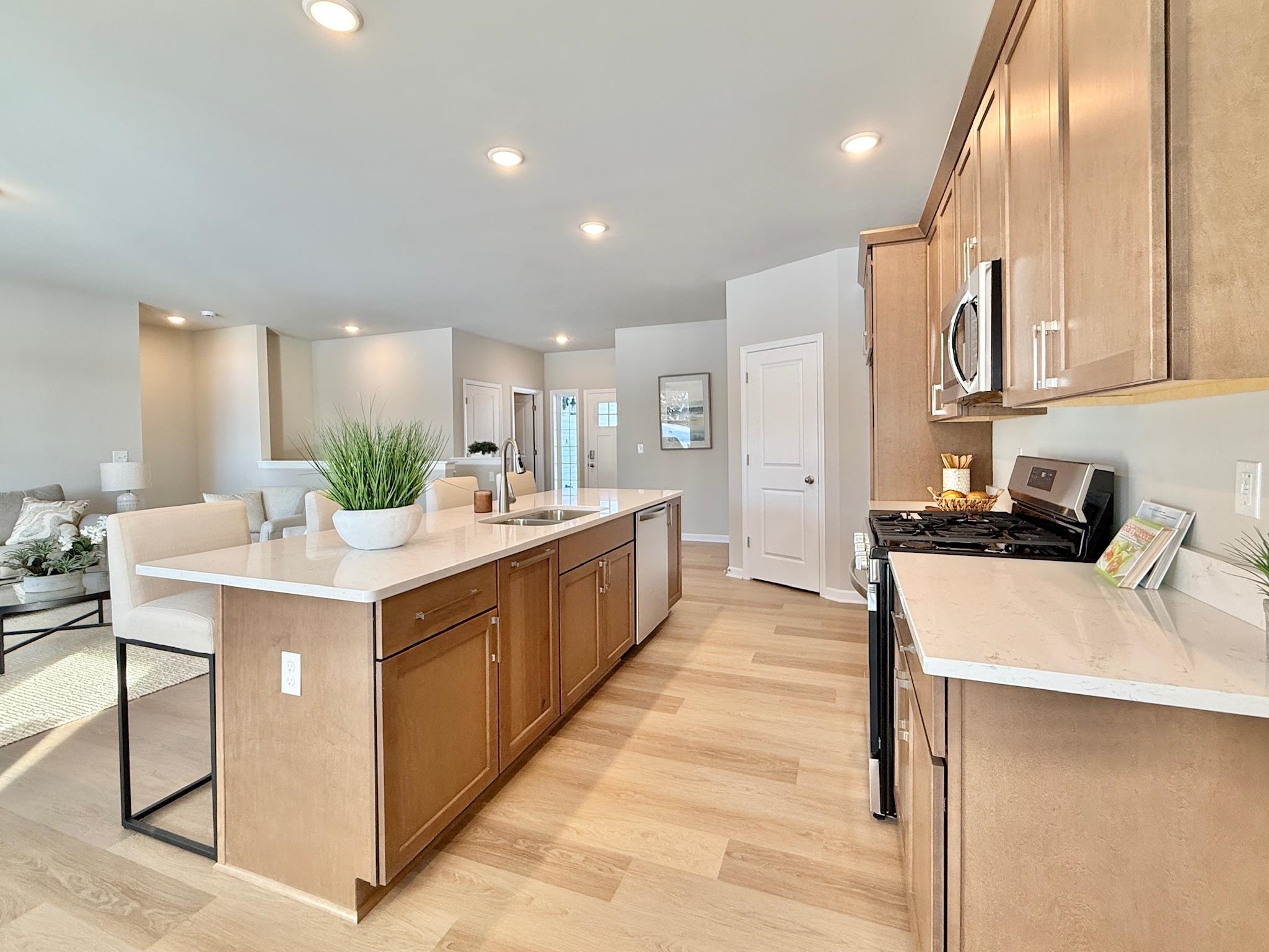 963 Journey Hills Road Milton, WI 53563 - Photo 4 of 30