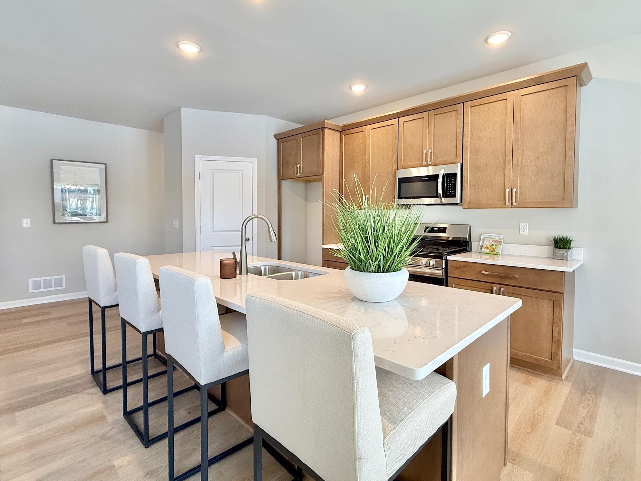 963 Journey Hills Road Milton, WI 53563 - Photo 5 of 30