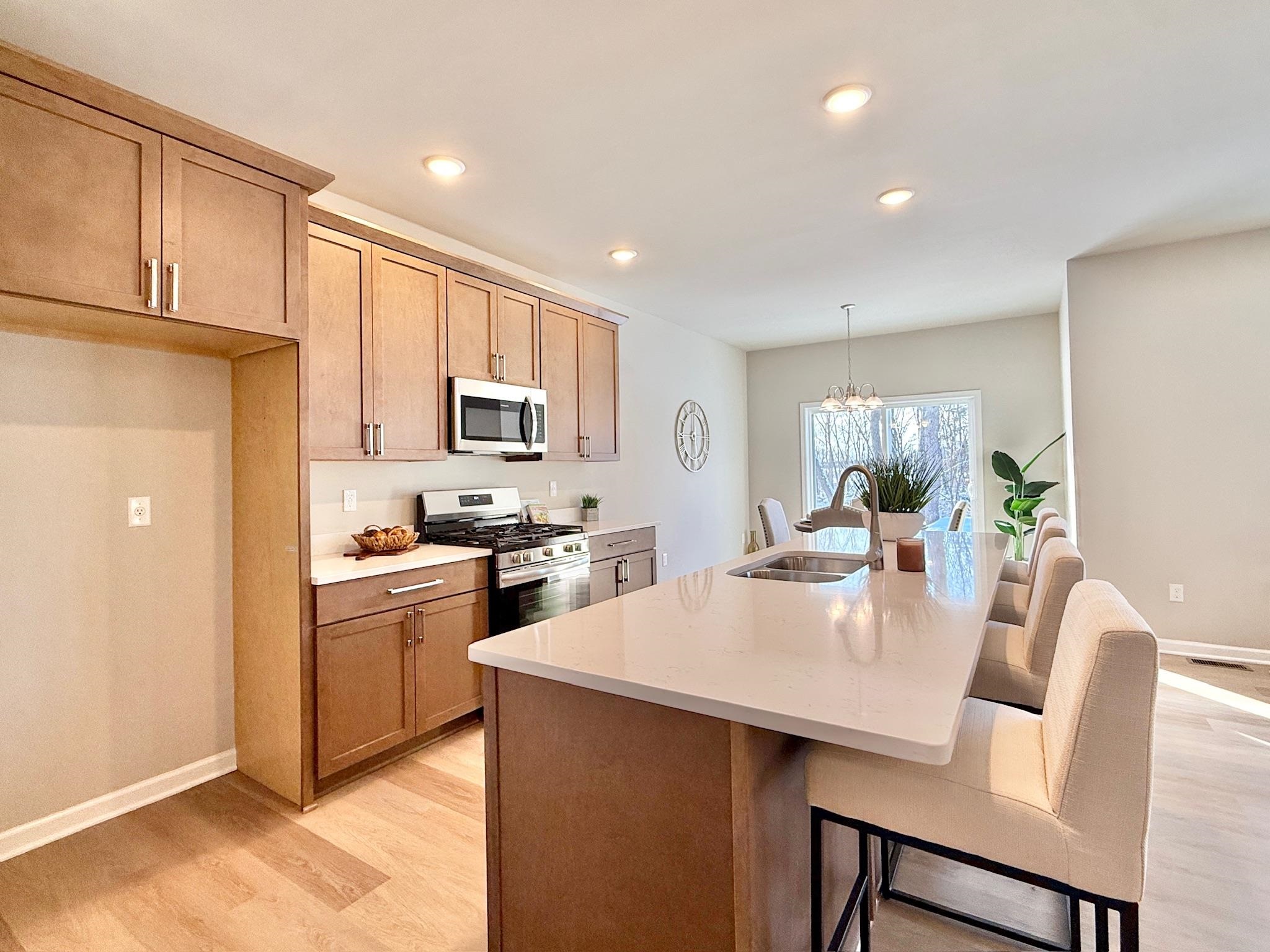 963 Journey Hills Road Milton, WI 53563 - Photo 7 of 30