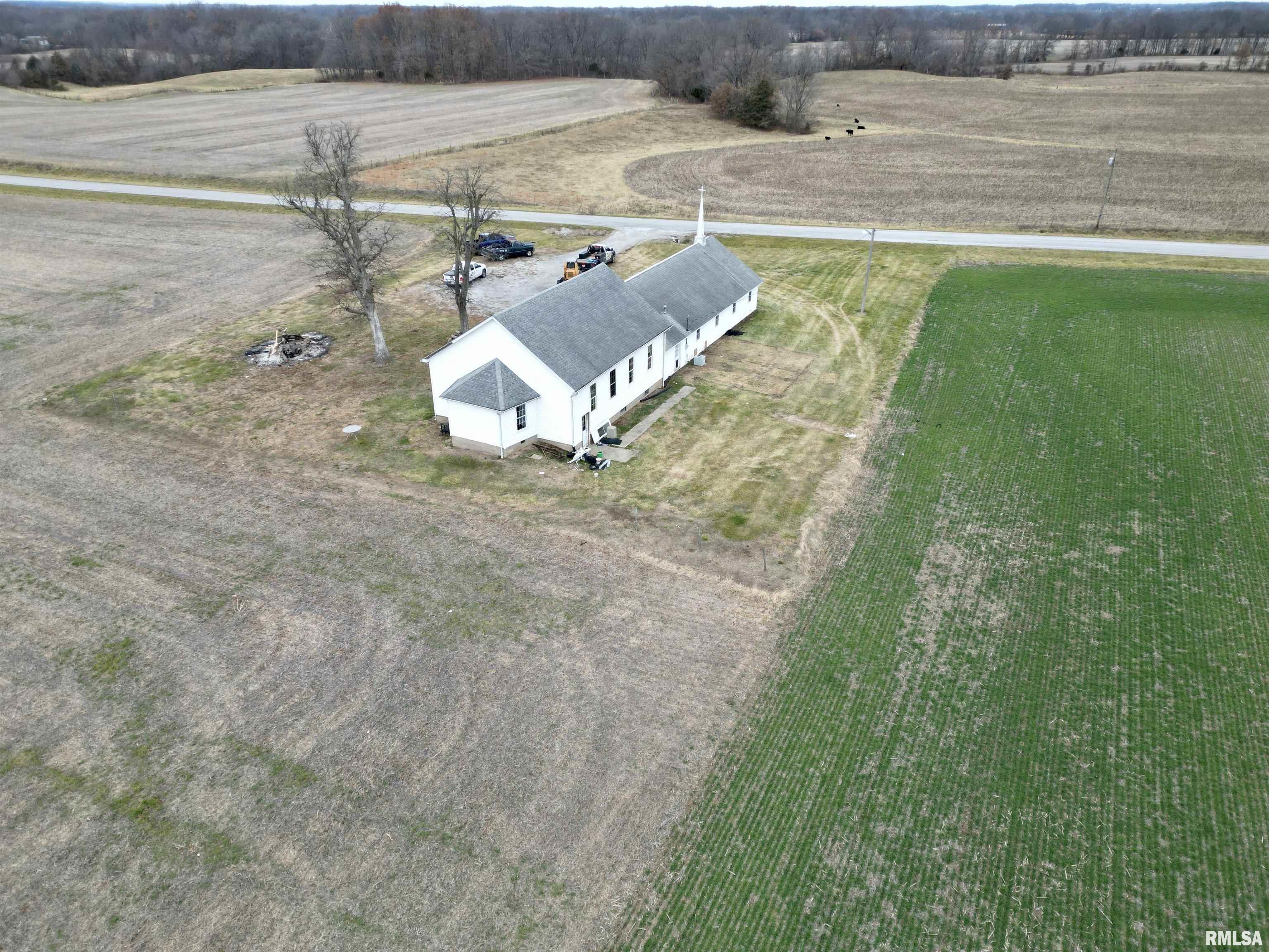 2397 East Emerson City Road Scheller, IL 62883 - Photo 4 of 11