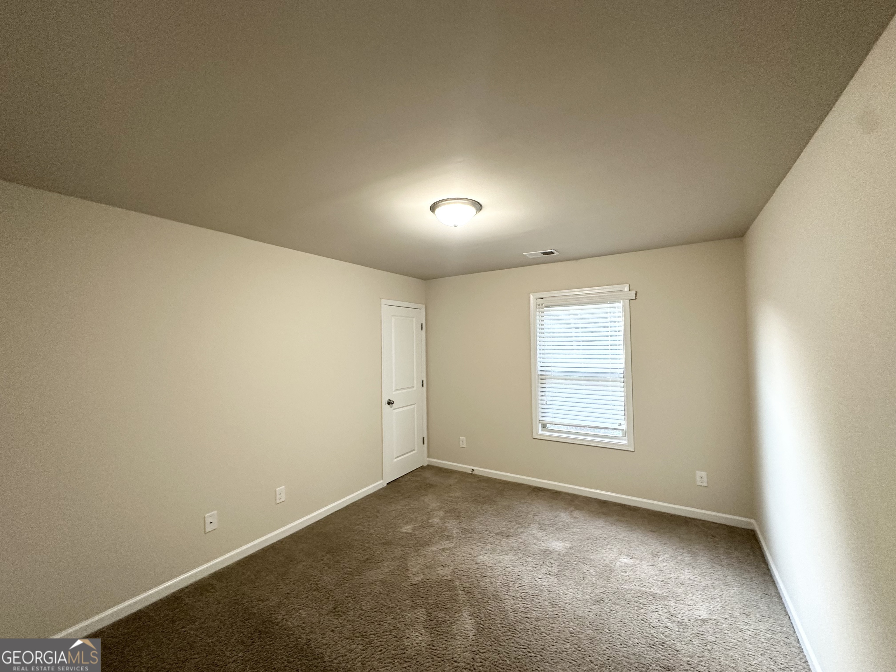 124 Donegal Way Dallas, GA 30132 - Photo 6 of 12
