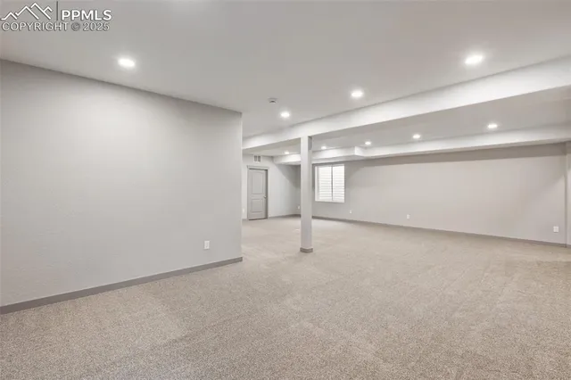 a view of empty room