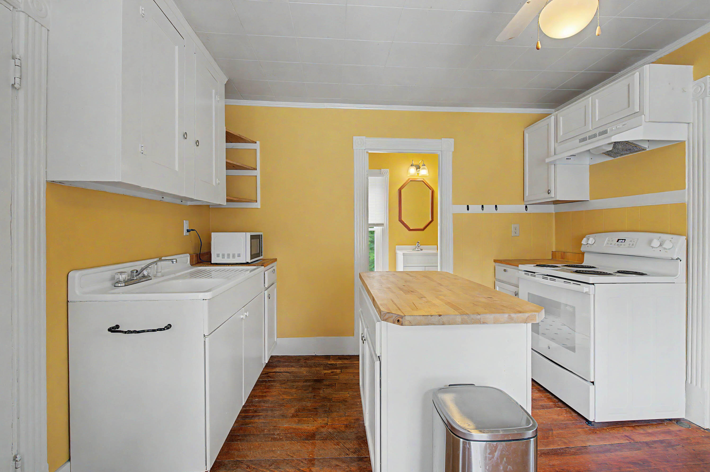 10 Maple Street Augusta, ME 04330 - Photo 33 of 56 pic-31