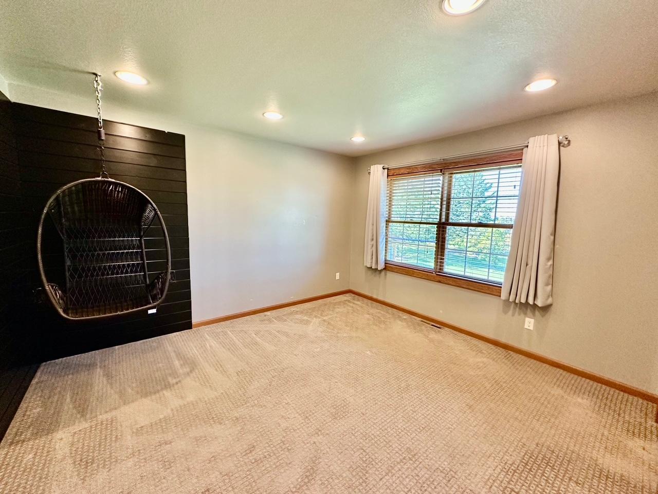 310 7th Street Southwest Roseau, MN 56751 - Photo 35 of 42