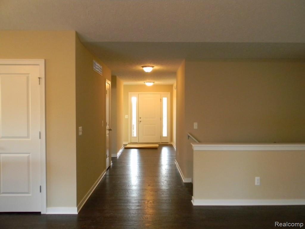 2793 Overview Court Howell, MI 48843 - Photo 2 of 14