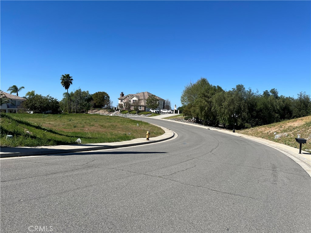 2035 Polo Court Riverside, CA 92506 - Photo 12 of 31