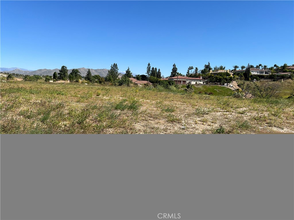 2035 Polo Court Riverside, CA 92506 - Photo 30 of 31