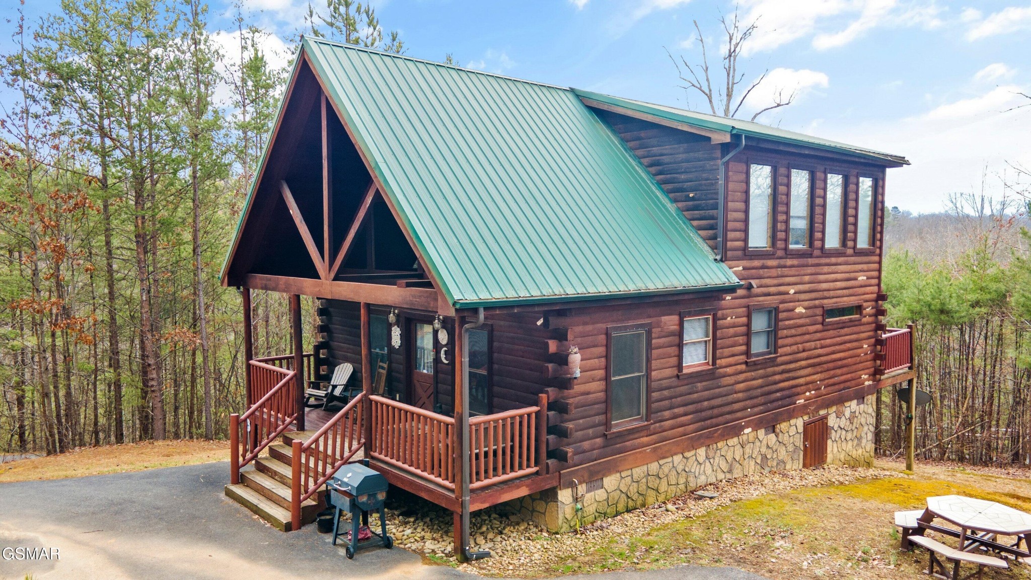 2220 Breezy Road Sevierville, TN 37876 - Photo 3 of 50 Gallery Image 3