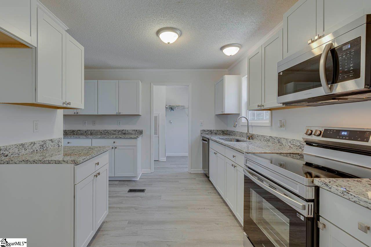 127 Ballentine Road Easley, SC 29642 - Photo 13 of 36 Gallery Image 13