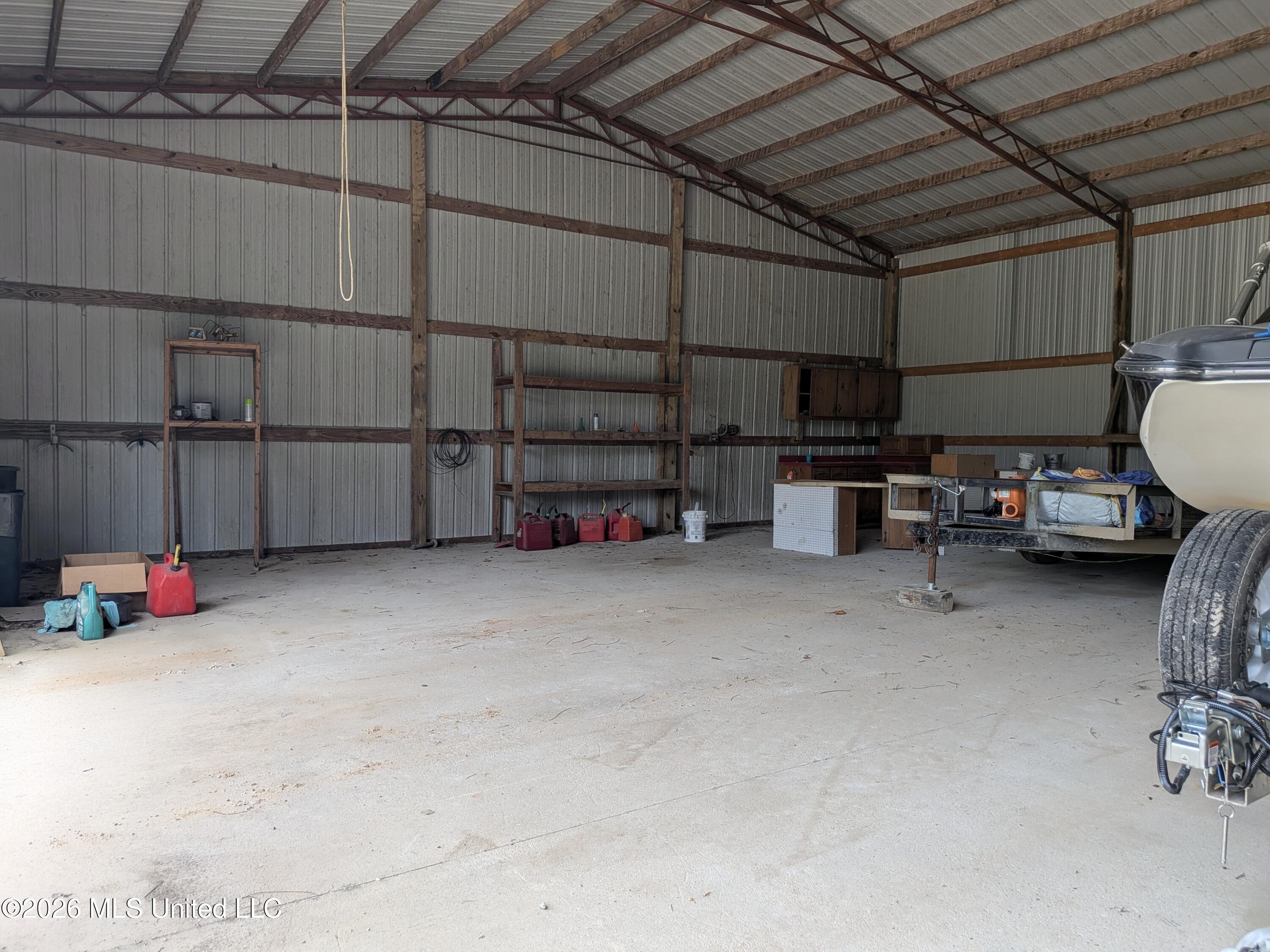 7190 Paradise Road Kiln, MS 39556 - Photo 36 of 38 Barn-4